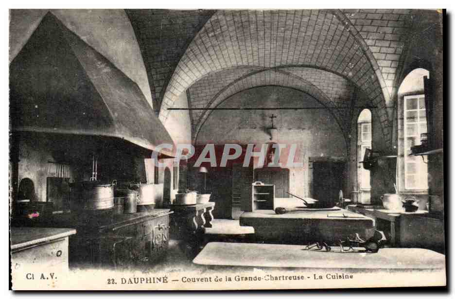 Dauphine CPA Le couvent de la grande chartreuse Le cloitre