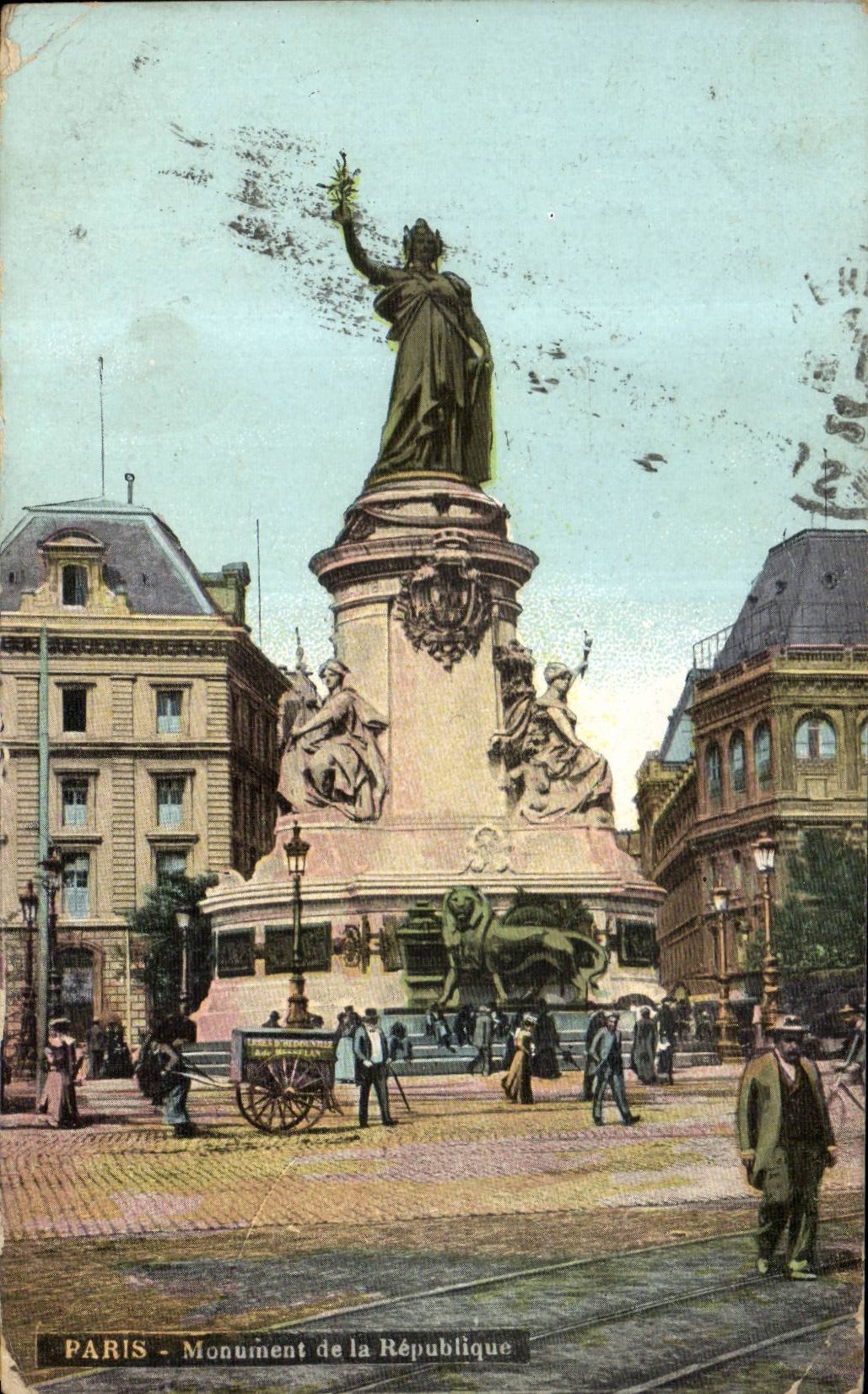 Paris CPA Monument de la Republique