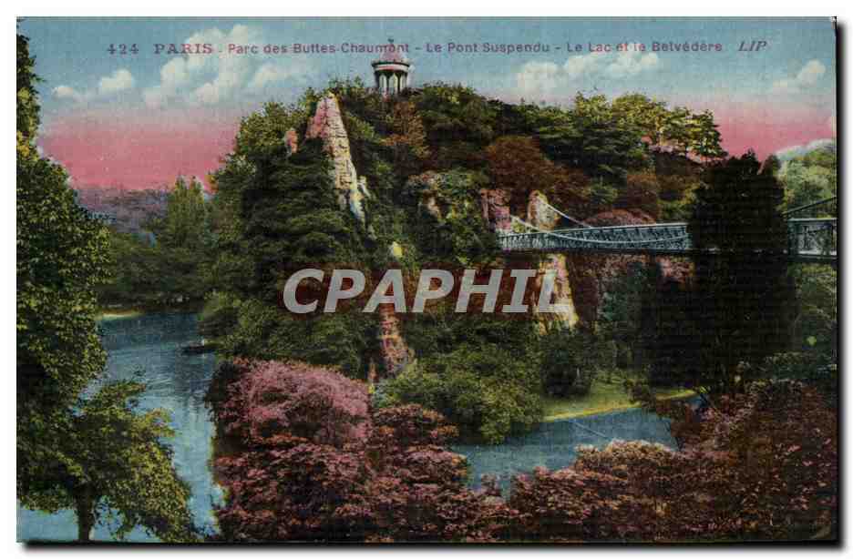 Paris CPA parc des Buttes Chaumont Le pont suspendu Le lac et le Belvedere