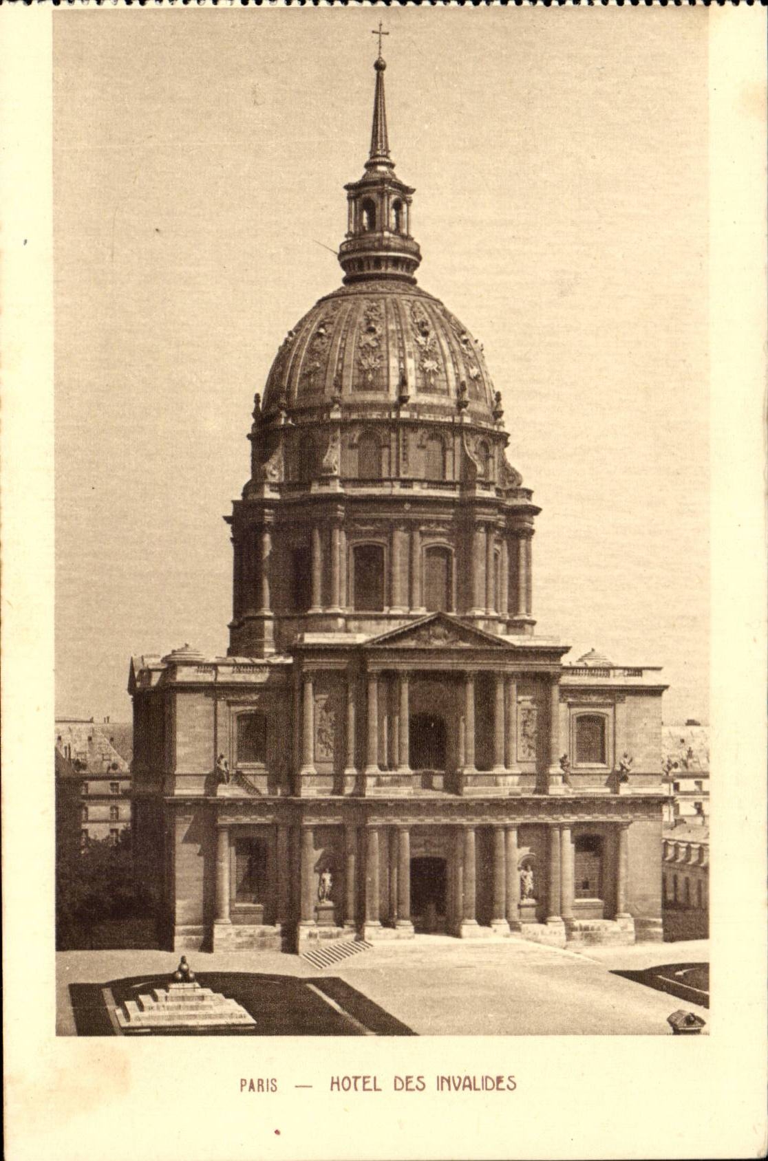 Paris CPA Hotel des Invalides