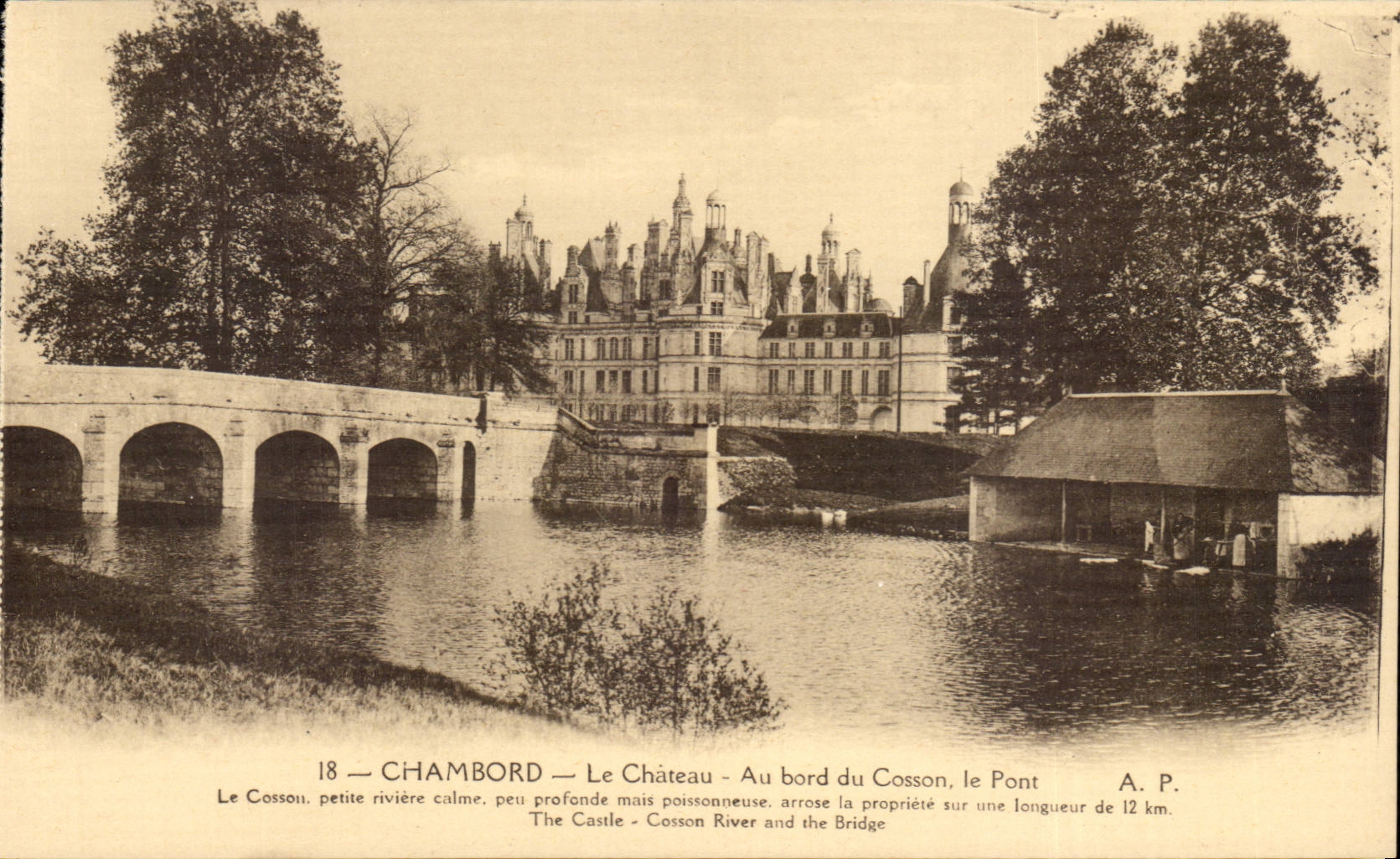 Chambord CPA Le chateau Au bord du Cosson Le pont