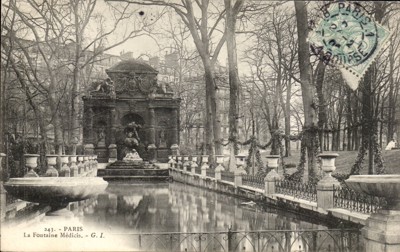 Paris CPA La fontaine Medicis