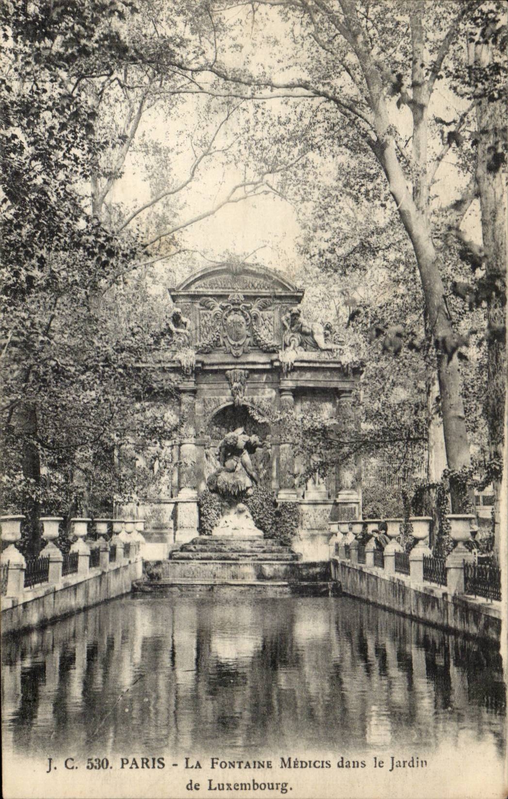Paris CPA La fontaine Medicis Jardin du Luxembourg