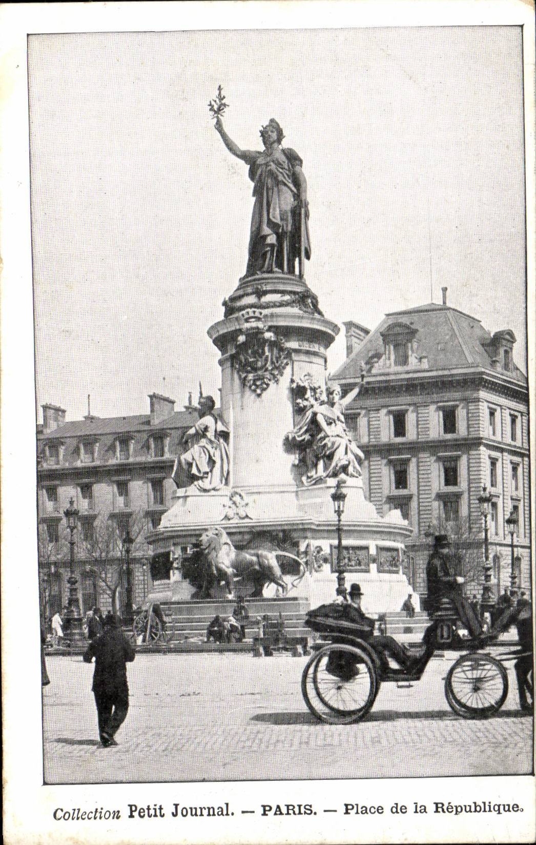 Paris CPA Place de la Republique