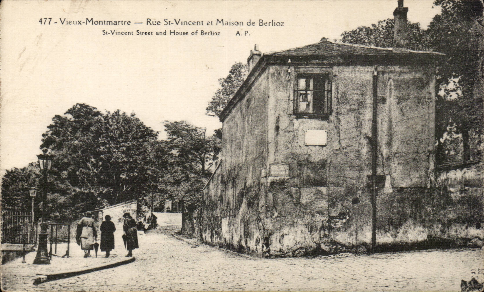Paris CPA Vieux Montmartre Rue St Vincent et Maison de Berlioz