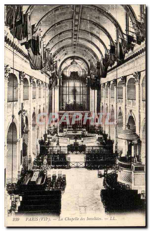 Paris CPA La chapelle des Invalides
