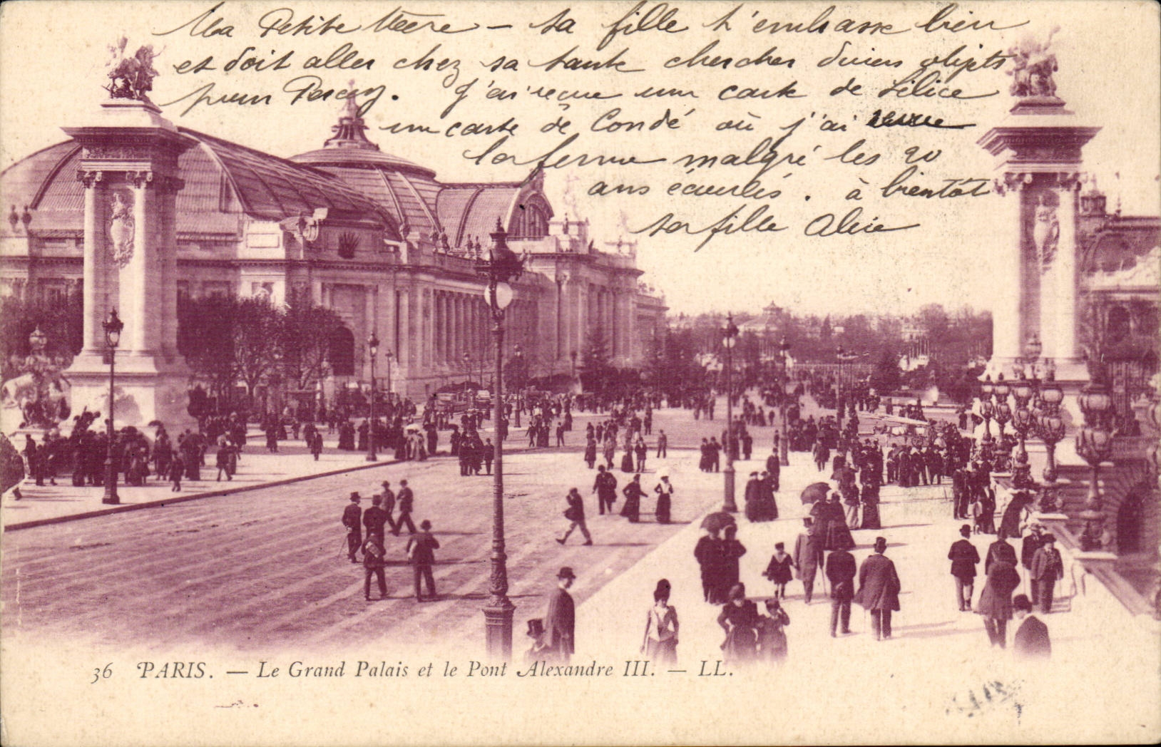 Paris CPA Le grand Palais et le pont Alexandre III