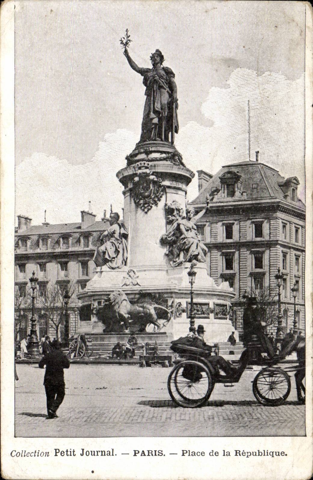 Paris CPA Place de la Republique