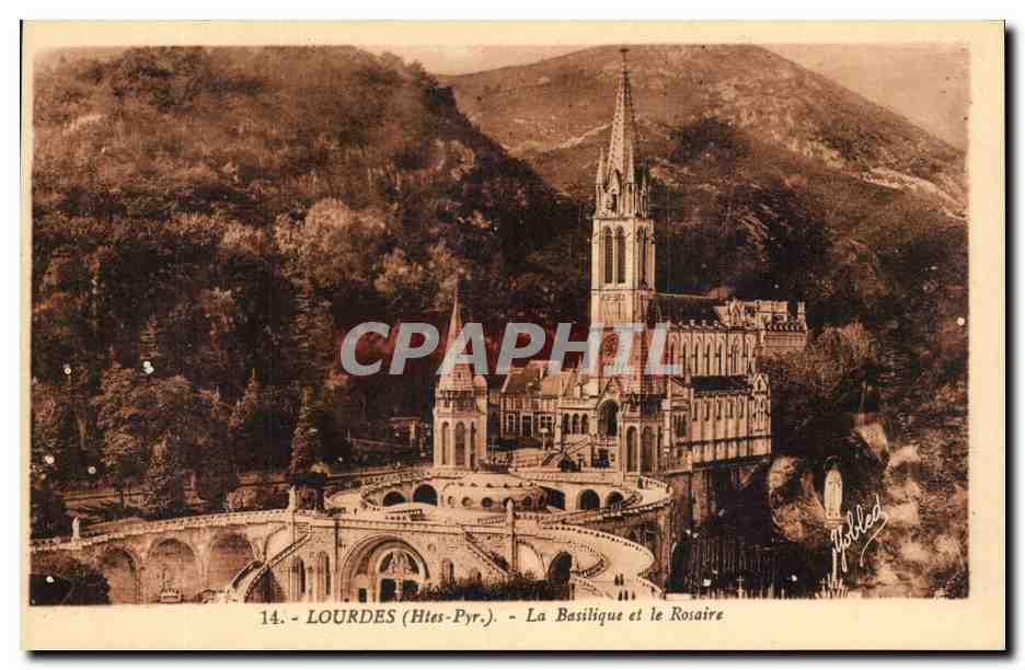 Lourdes - La Basilique et le Rosaire - CPA 