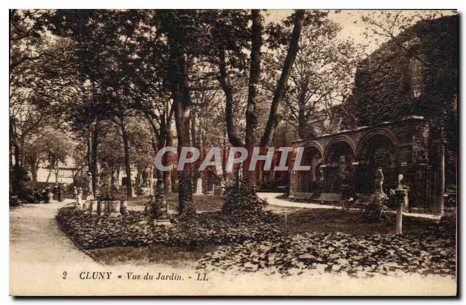 Cluny - Vue du Jardin CPA 