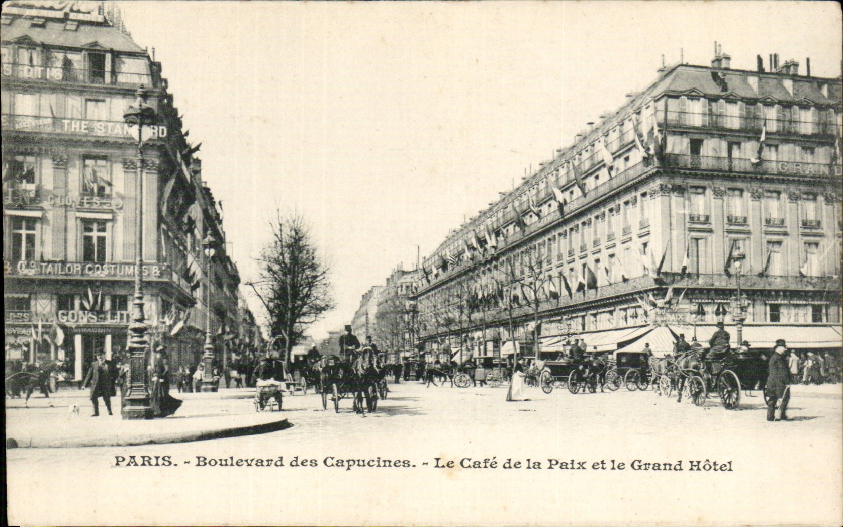 Paris - 2 - Boulevard des Capucines - Le Cafe de la Paix et le Grand Hotel CPA 