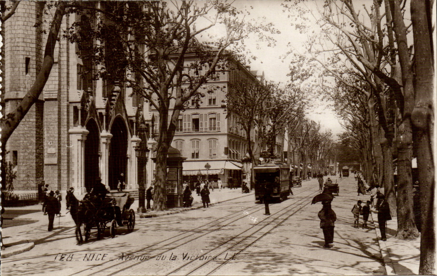 Nice - Avenue de la Victoria - cheval - horse - tramway - CPA 