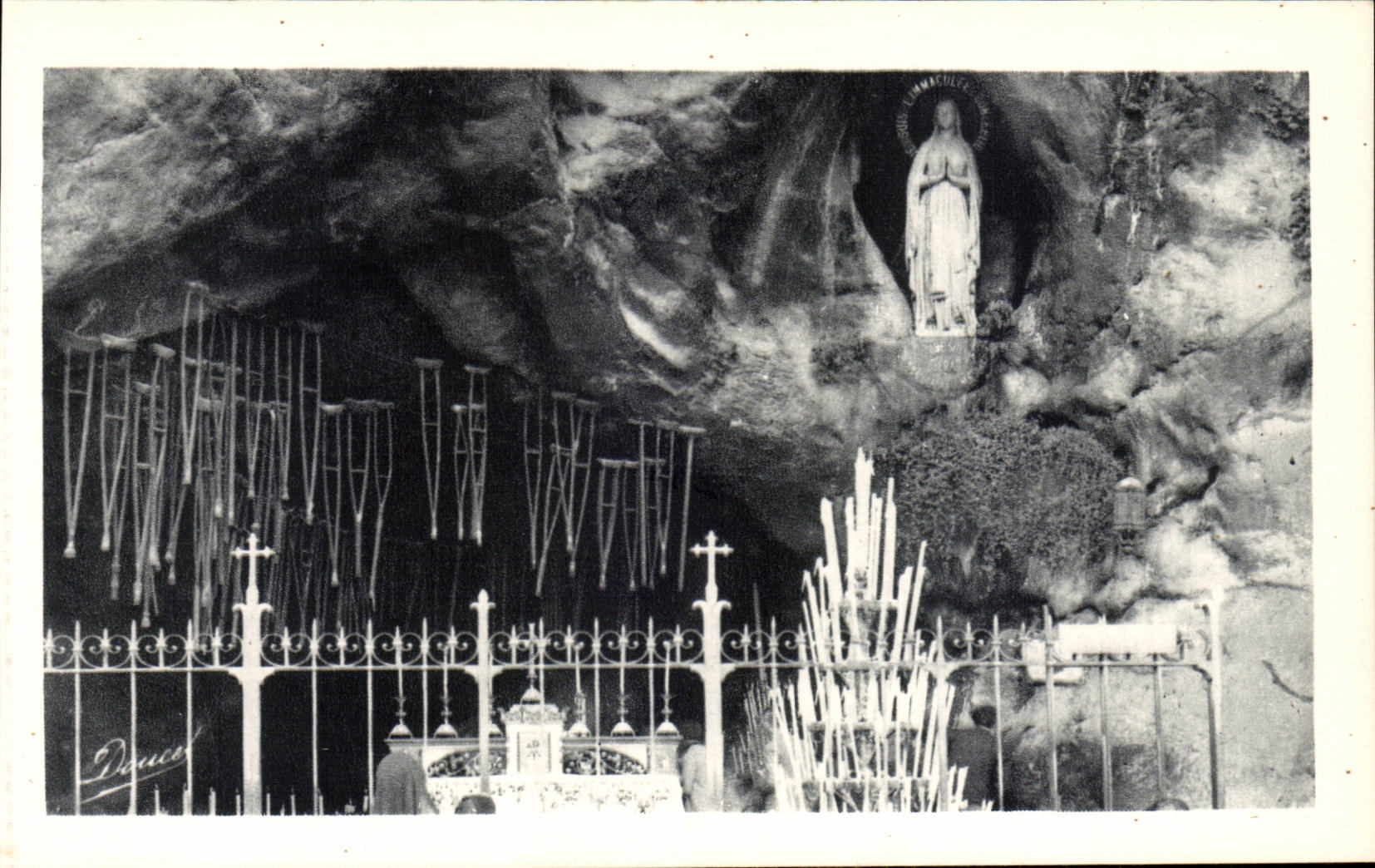 Lourdes - La Grotte Miraculeuse - CPA 