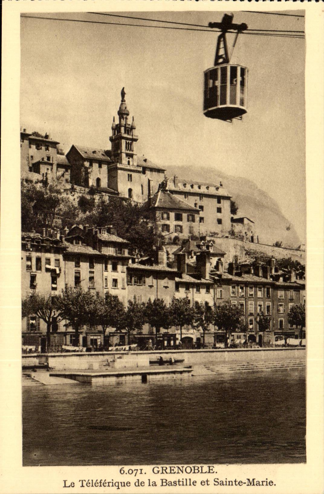 Grenoble - Le Teleferique de la Bastille et Sainte Marie CPA 