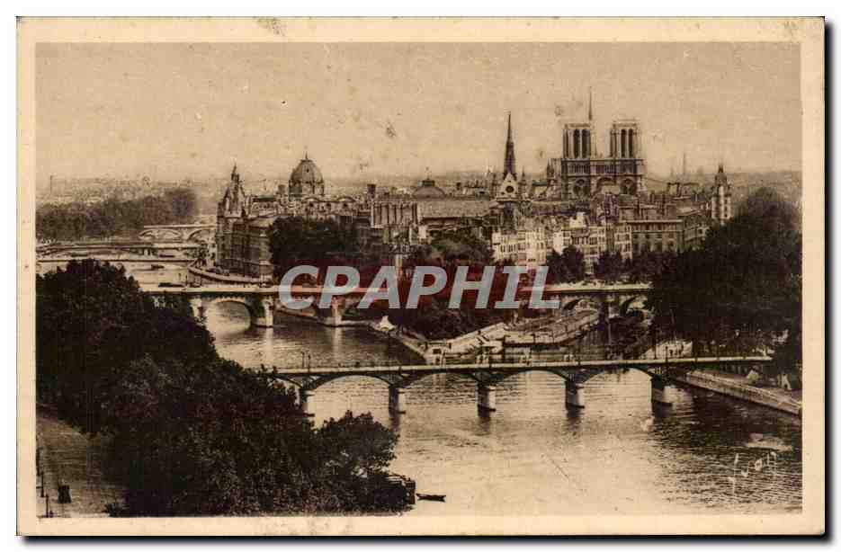 Paris - 4 - La Cite - Notre Dame - CPA 