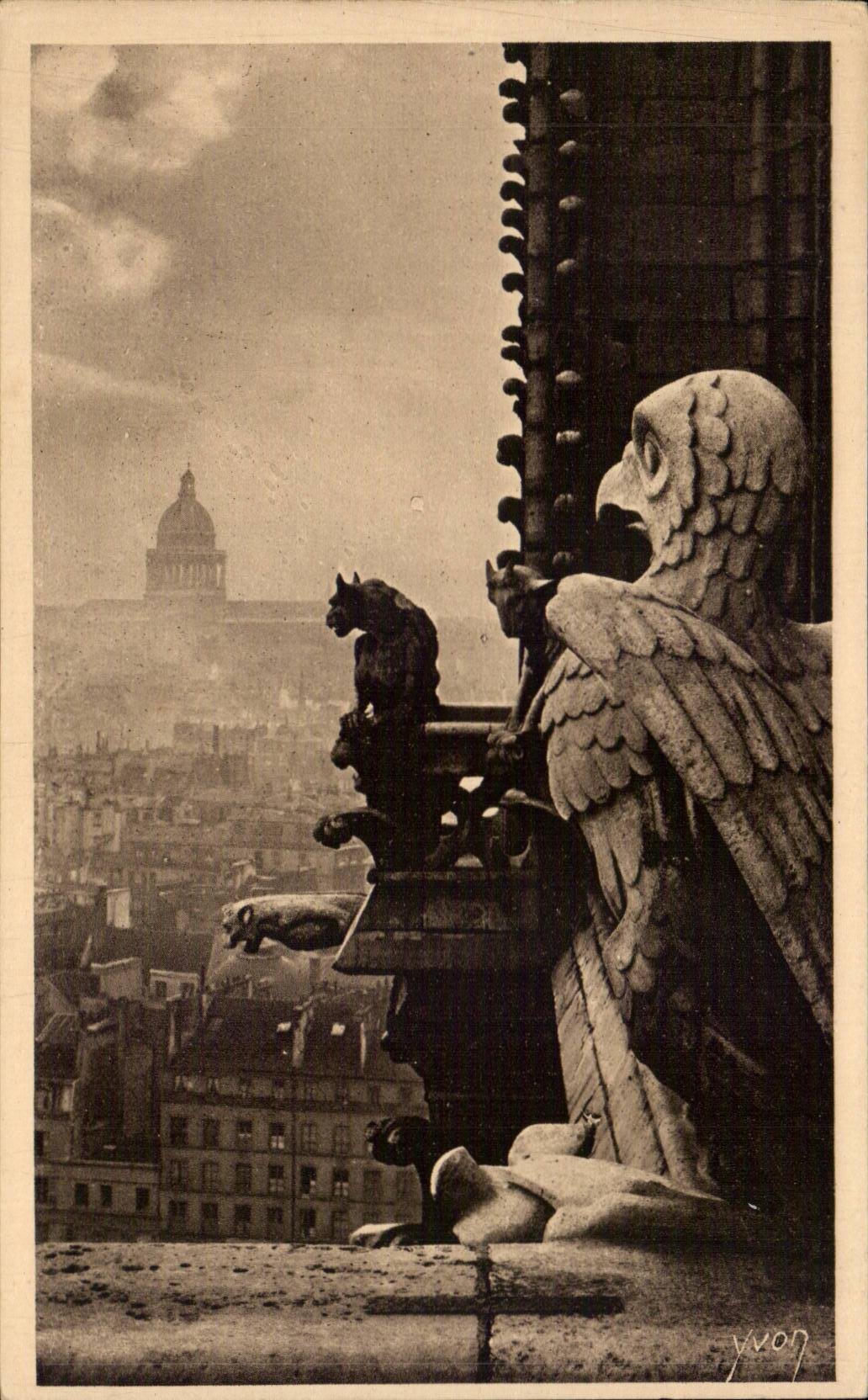 Paris - 4 - Notre Dame - Chimere - aigle - eagle - Le Pantheon - CPA 