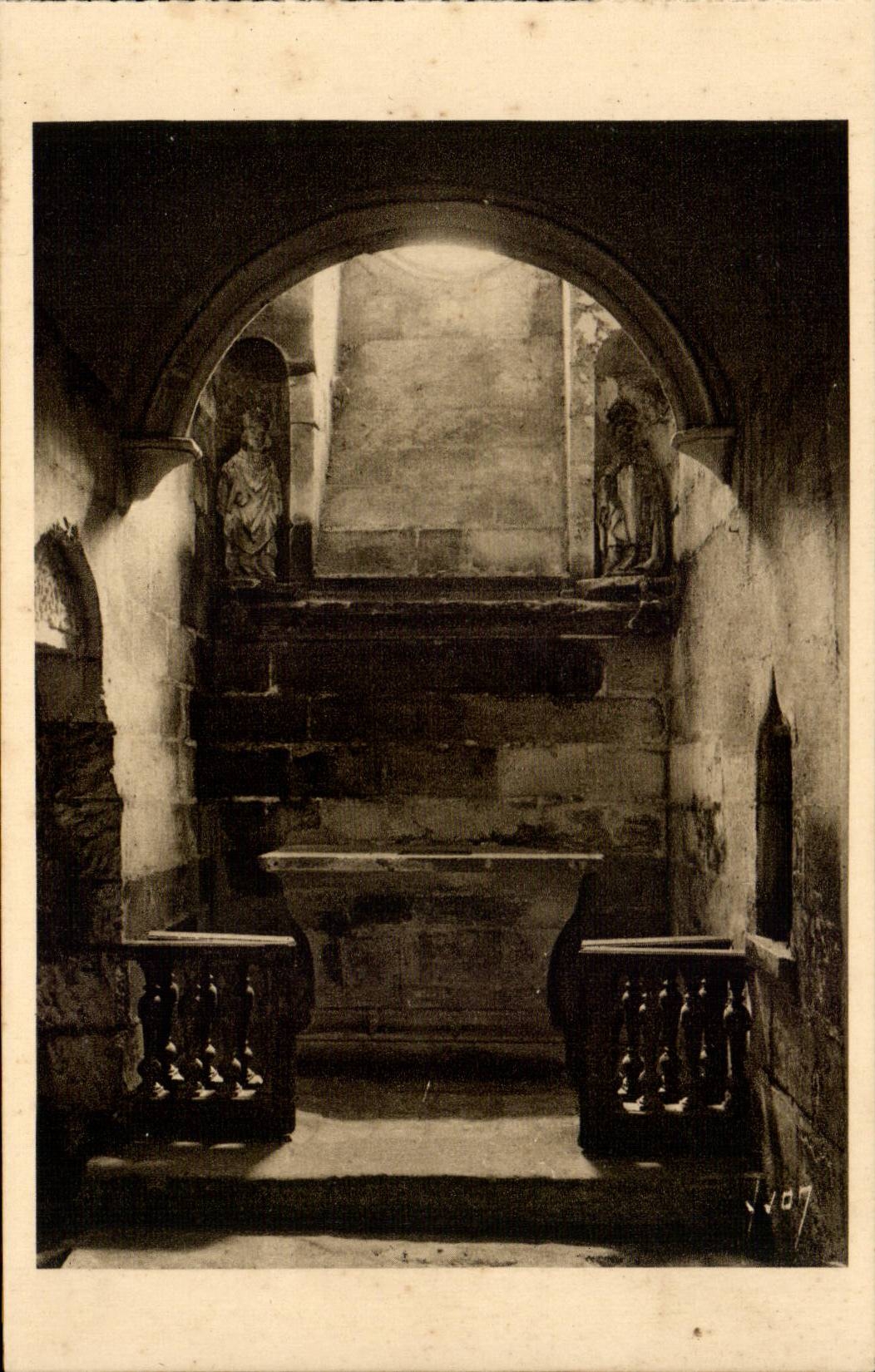 Loches - Le Chateau - Collegial Saint Ours - Chapelle de Louis XI - CPA 