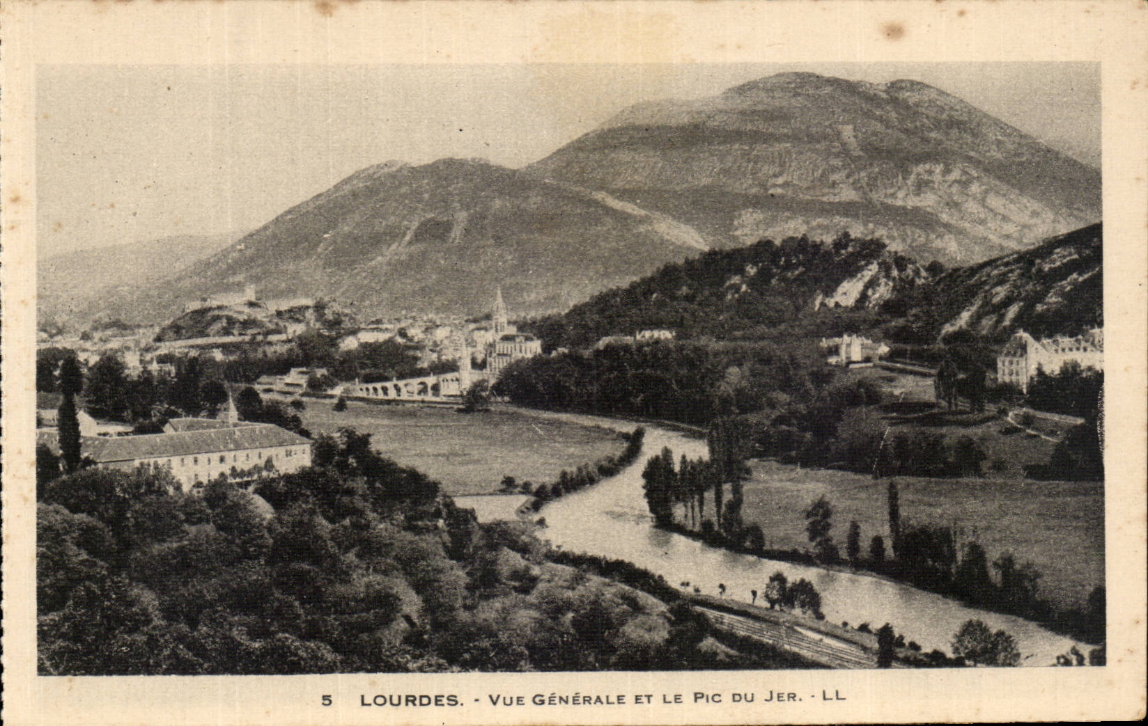 Lourdes - Vue Generale et le Pic du Jer CPA 