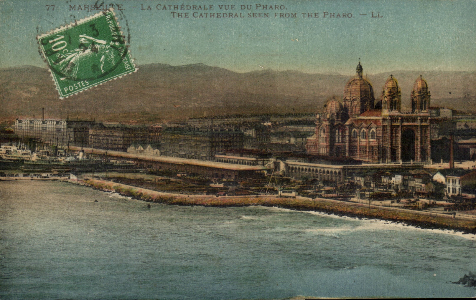 Marseille CPA La cathedrale vue du phare (lighthouse) 