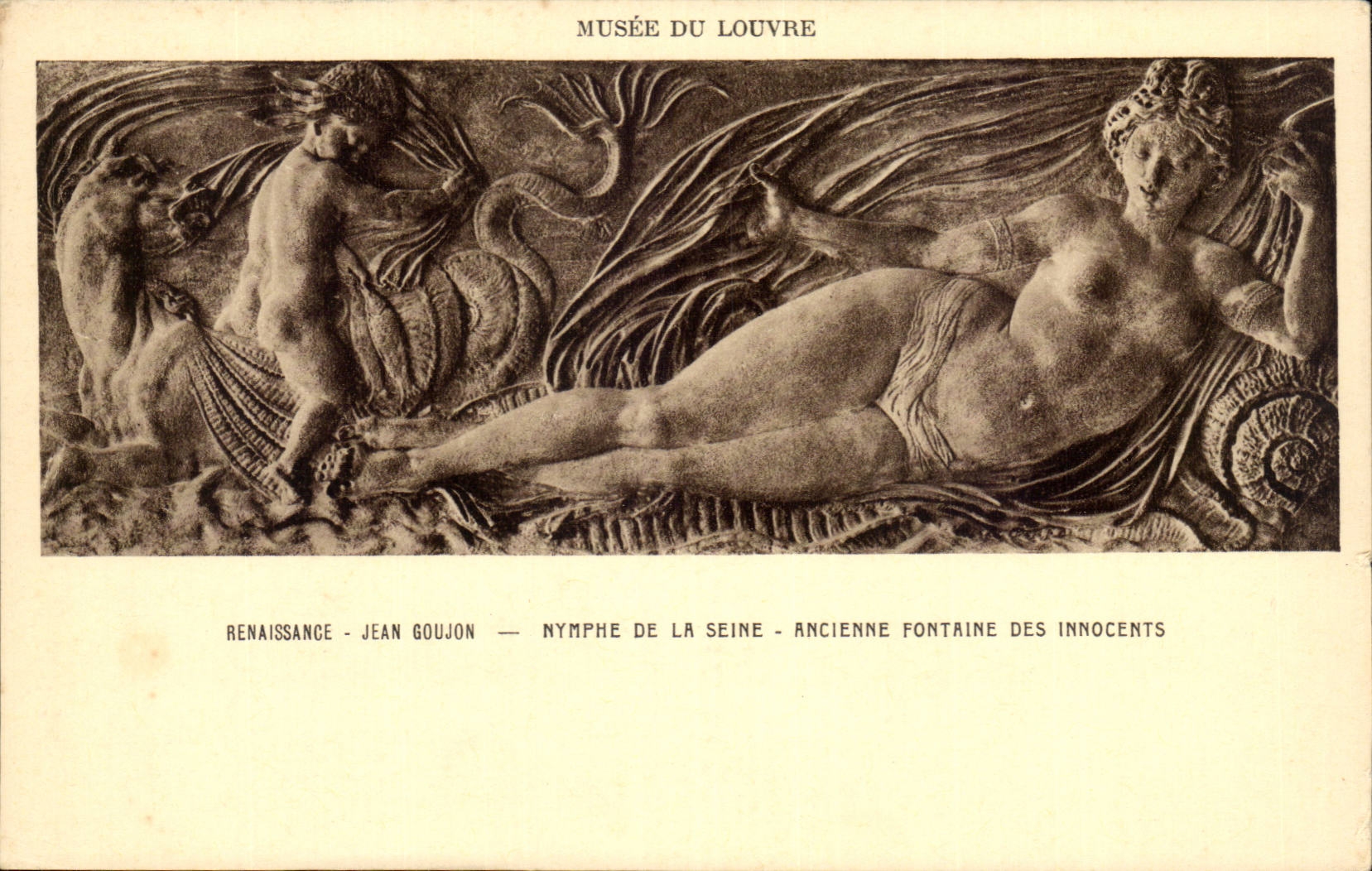 CPA Paris Musee du Louvre Nymphe de la Seine Ancienne fontaine des innocents