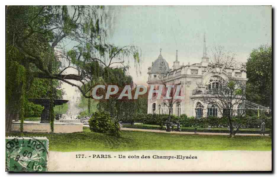 Paris CPA Un coin des Champs Elysees