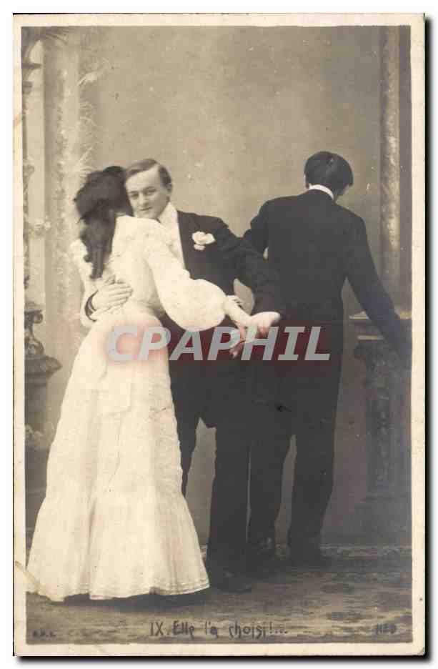 CPA Fantaisie Femme Elle a choisi Valse