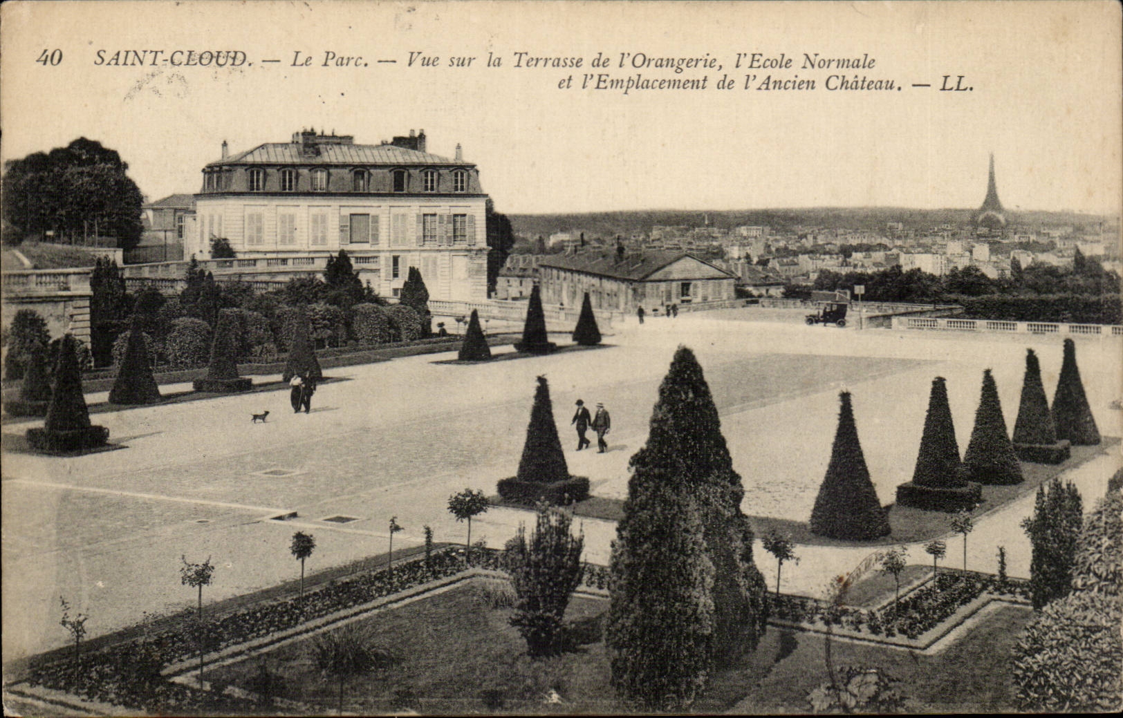CPA Saint Cloud Le parc Vue sur la terrasse de l'orangerie Ecole Normale et l'emplacement de lancien chateau