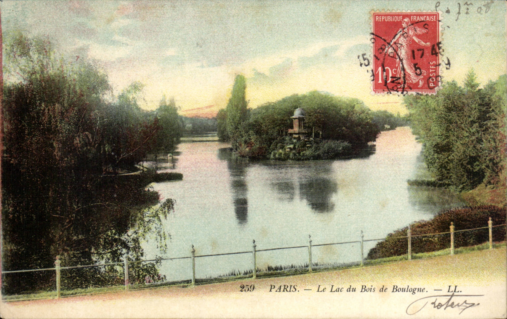 Paris CPA Le lac du bois de Boulogne