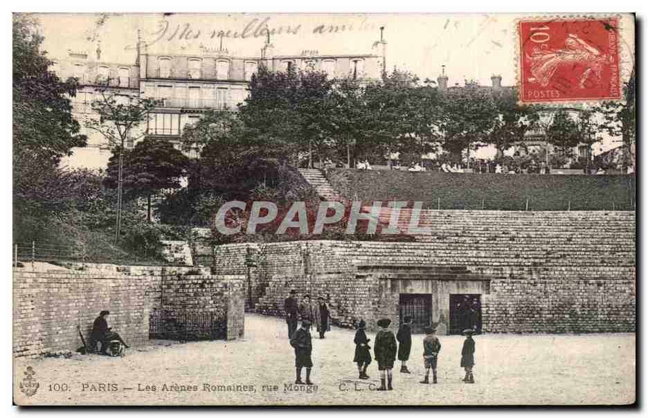 Paris CPA Les arenes romaines Rue monge (enfants)