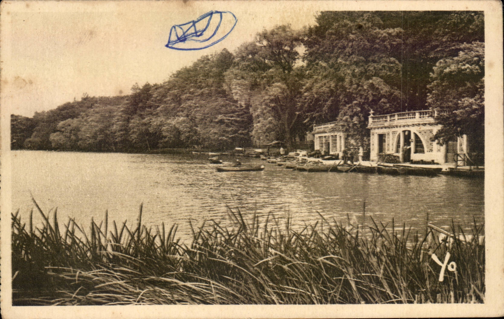 Lyon - Le Lac de la Tete d'Or - CPA 