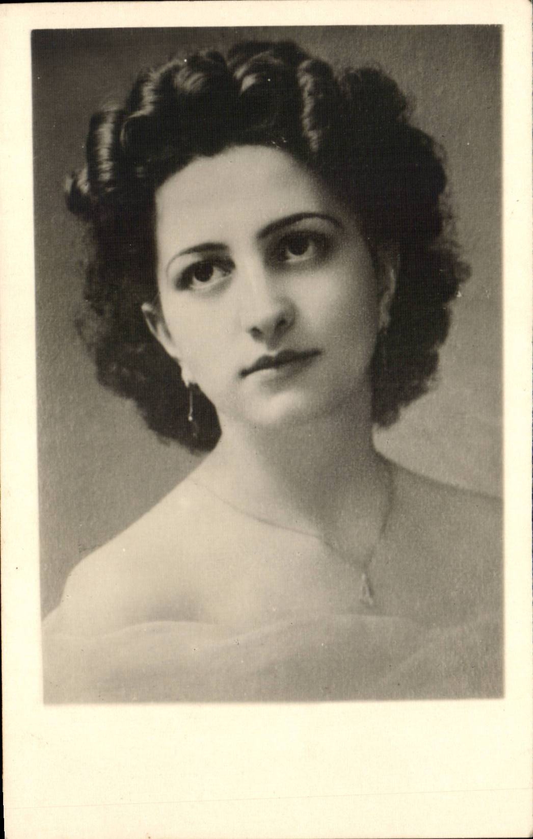 Portrait d'une femme — époque 1930-1940 — éditeur inconnu
