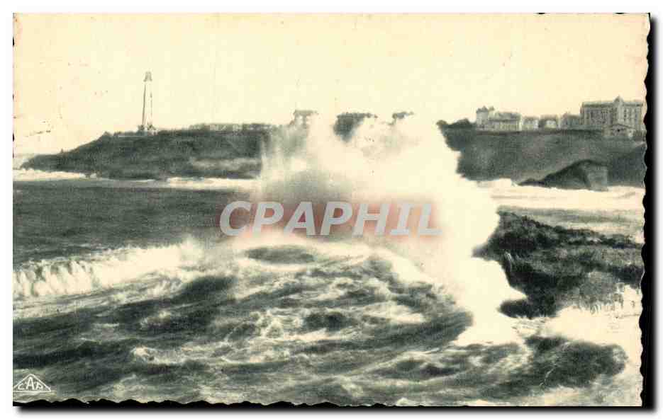 Biarritz - Effet de Vagues - CPA 