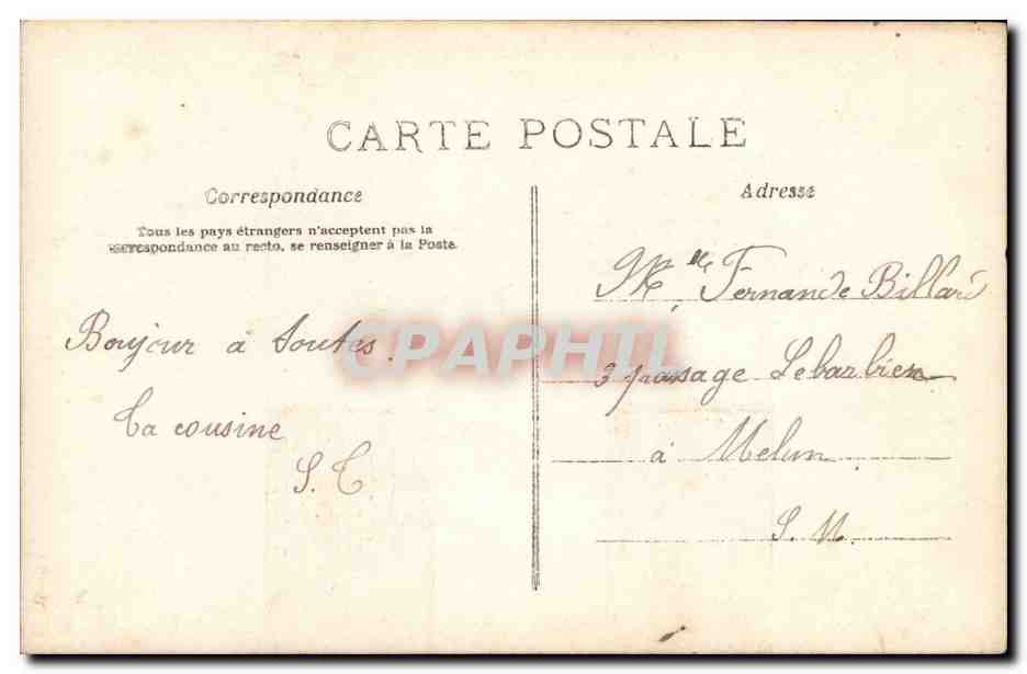Jeune femme en robe ornée tenant un bouquet — Paille Amilie's — n° 302 — Verso