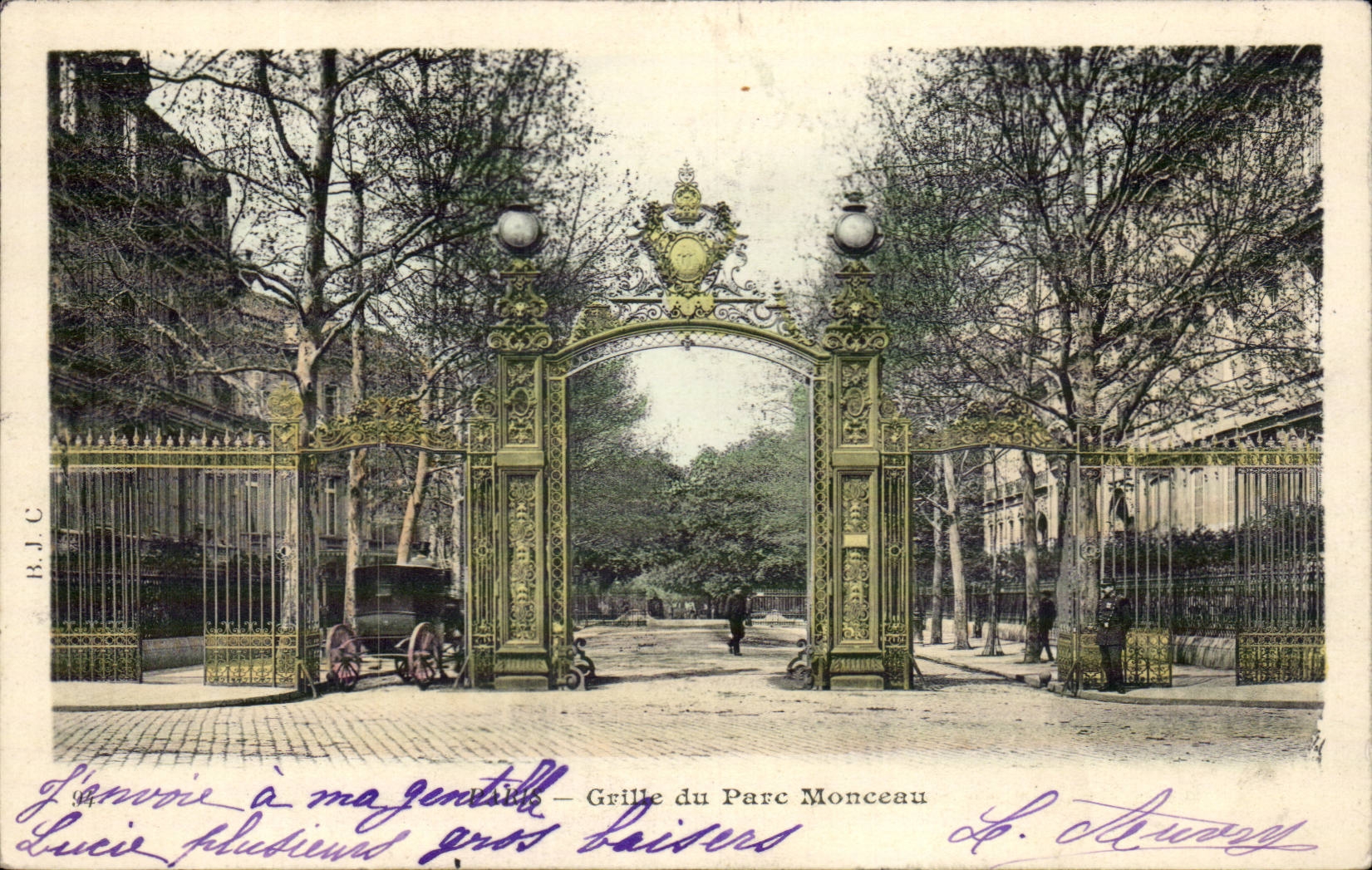 Paris CPA Grilles du parc Monceau