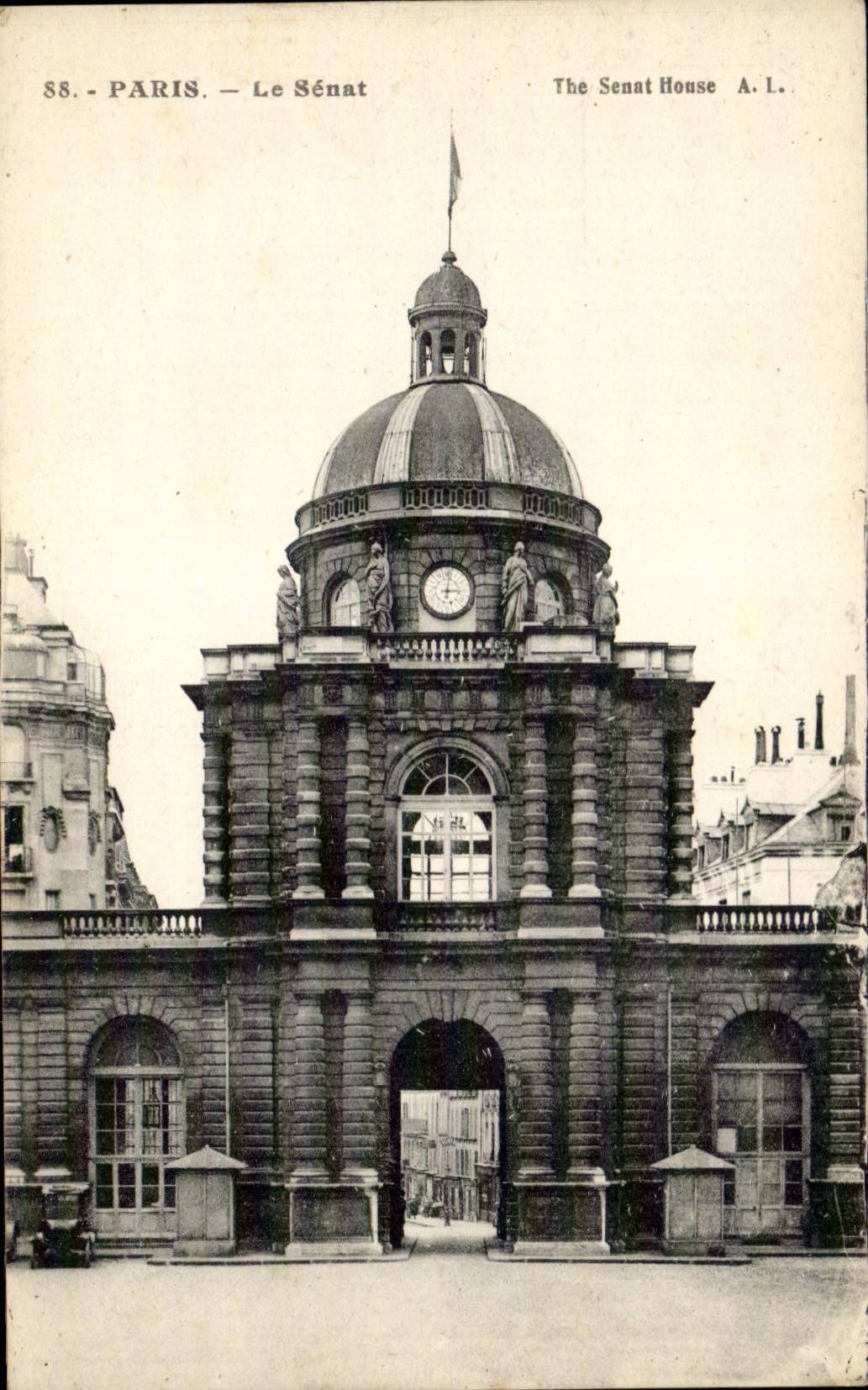 Paris CPA Le Senat