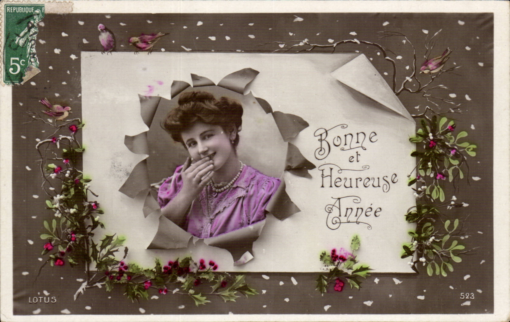 Femme souriante — Bonne et Heureuse Année — éditeur LOTUS, n° 523