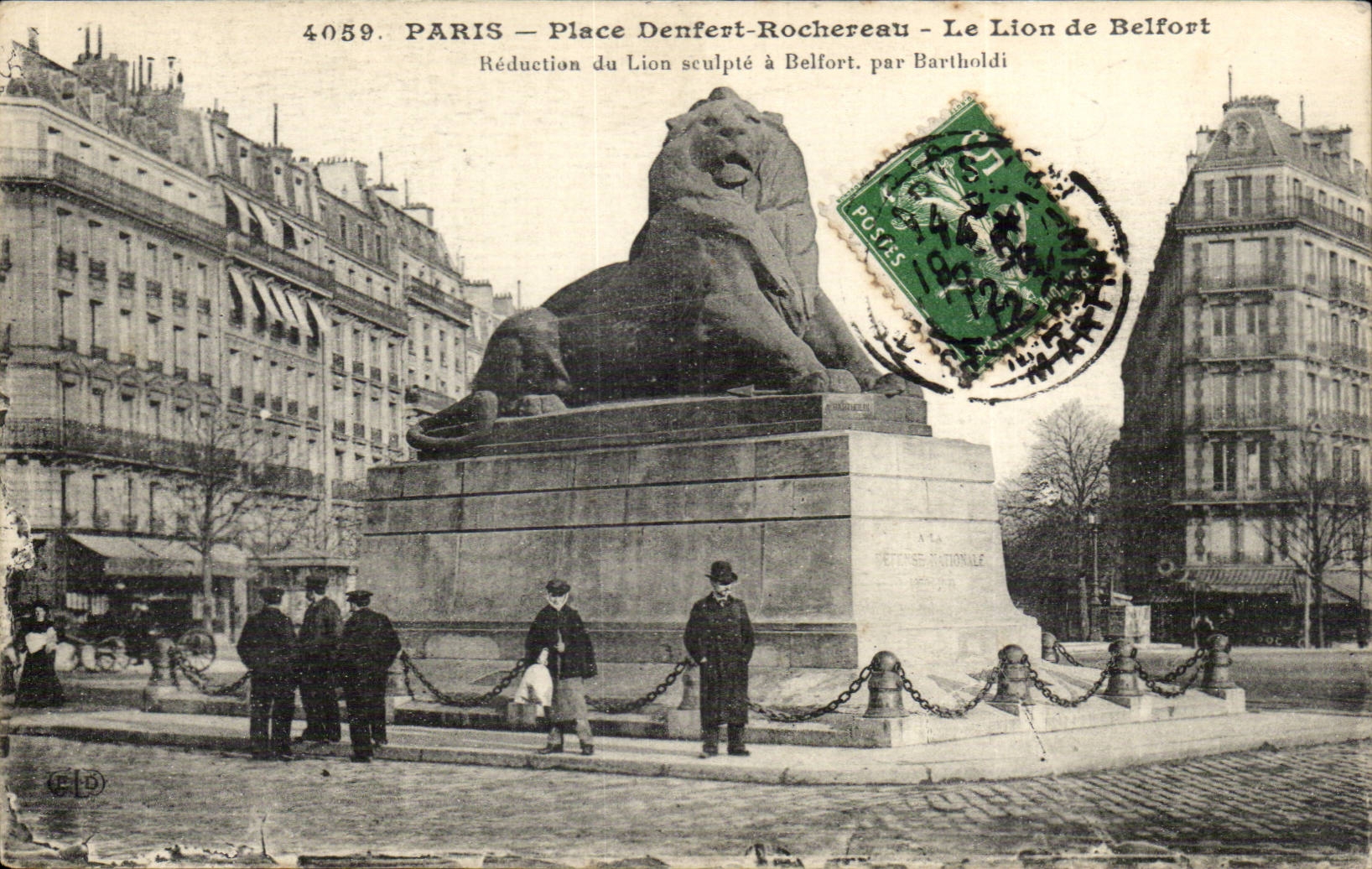Paris CPA place Denfert Rochereau le lion de Belfort (animee)