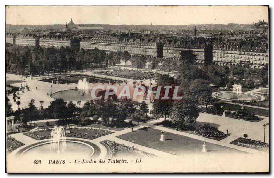 Paris CPA Le jardin des Tuileries