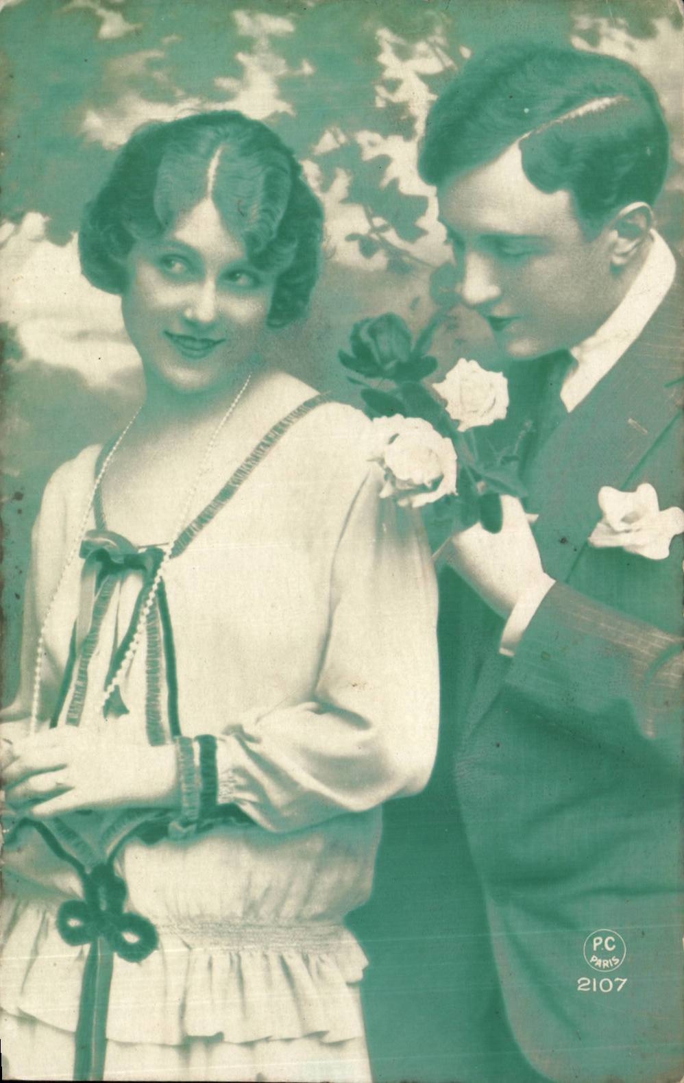 CPA Fantaisie Femme