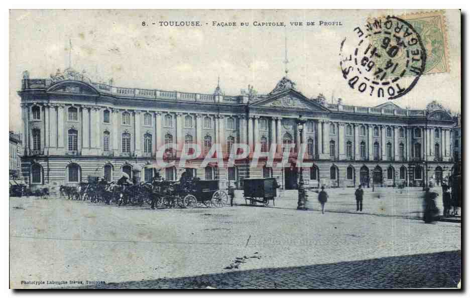 CPA Toulouse Facade du Capitole vue de profil