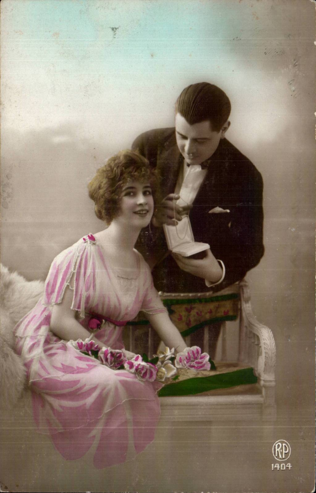 CPA Fantaisie Femme