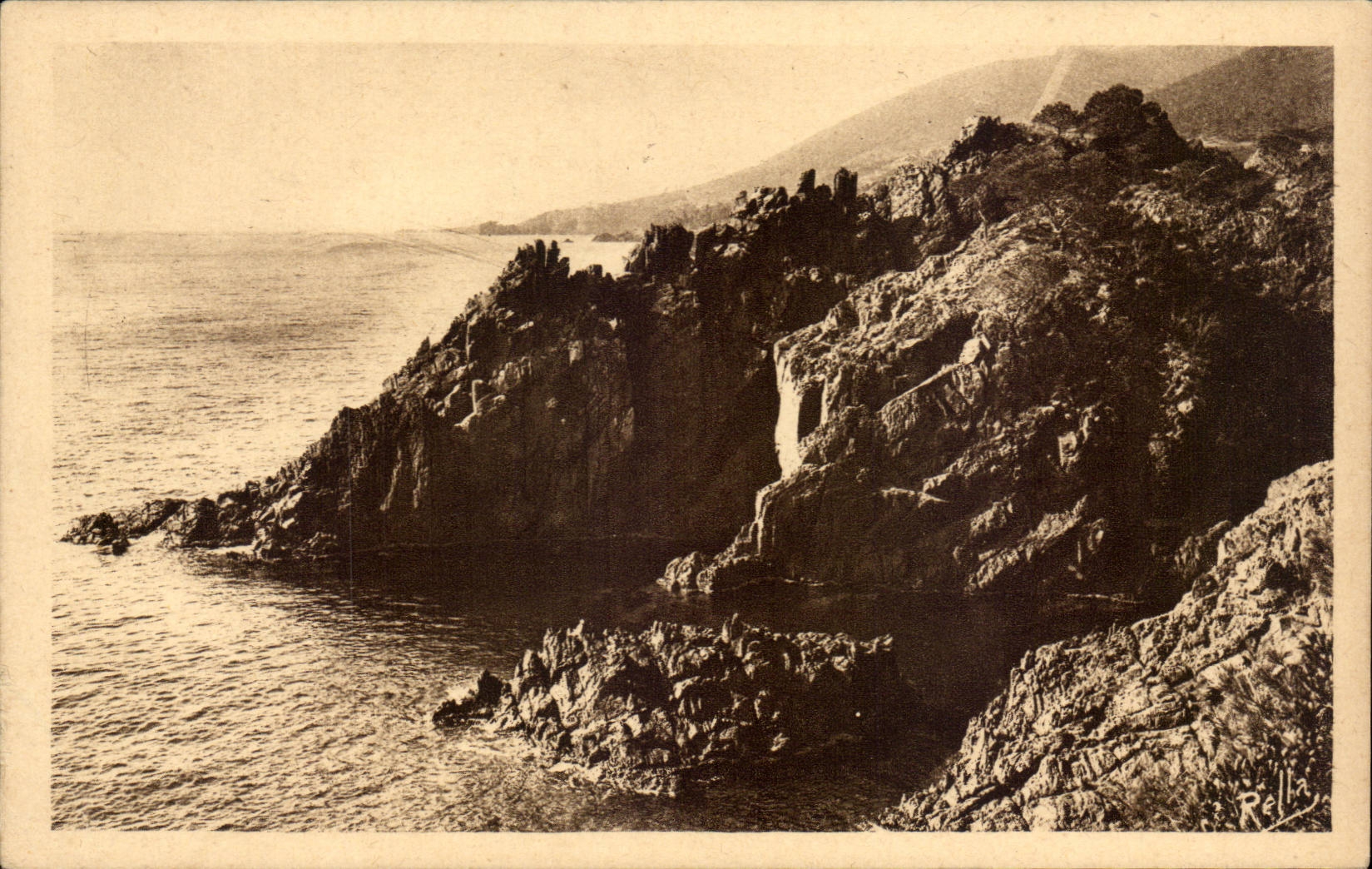 CPA Corniche d'or Les rochers de Trayas