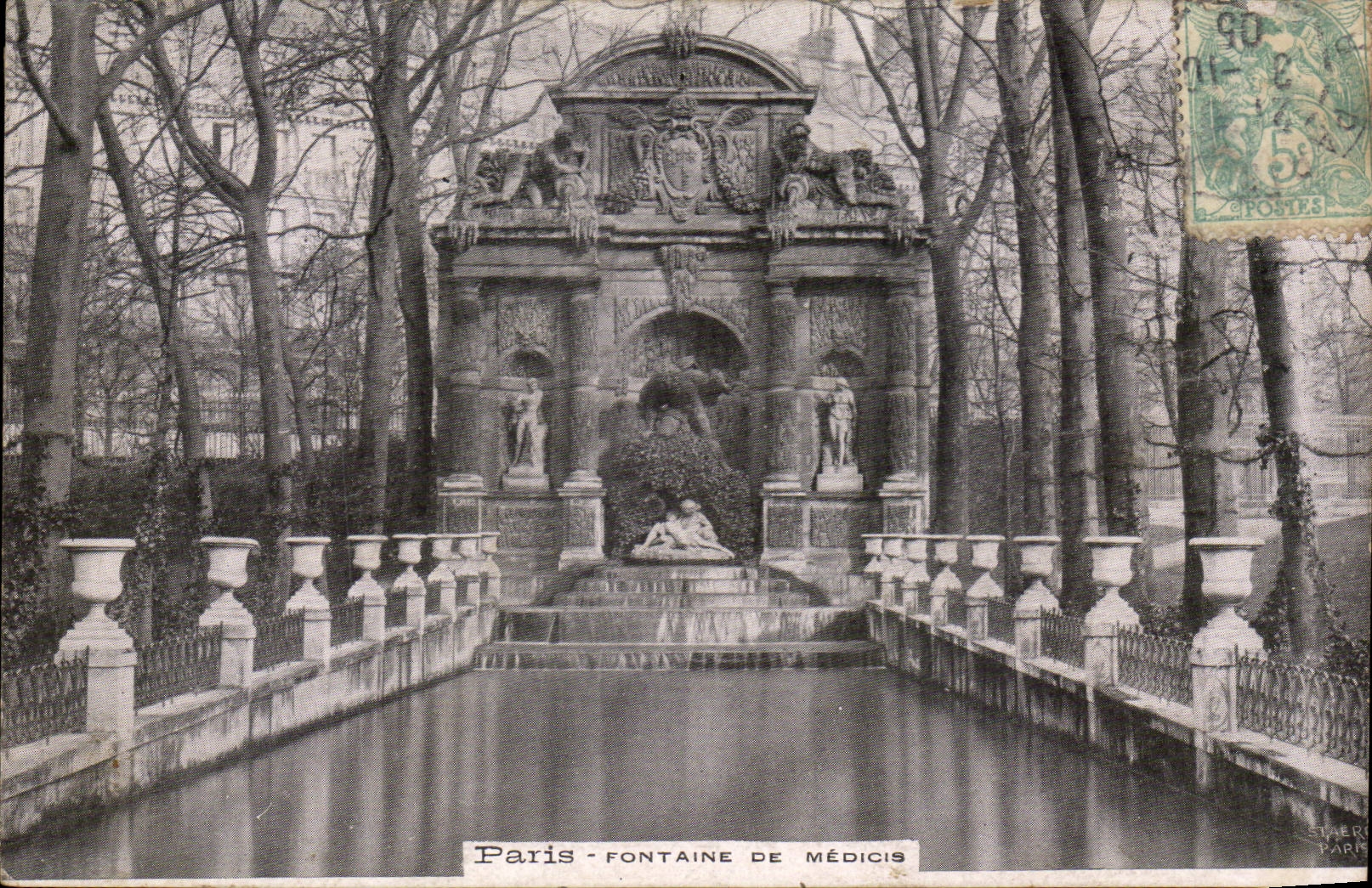 Paris CPA Fontaine de Medicis