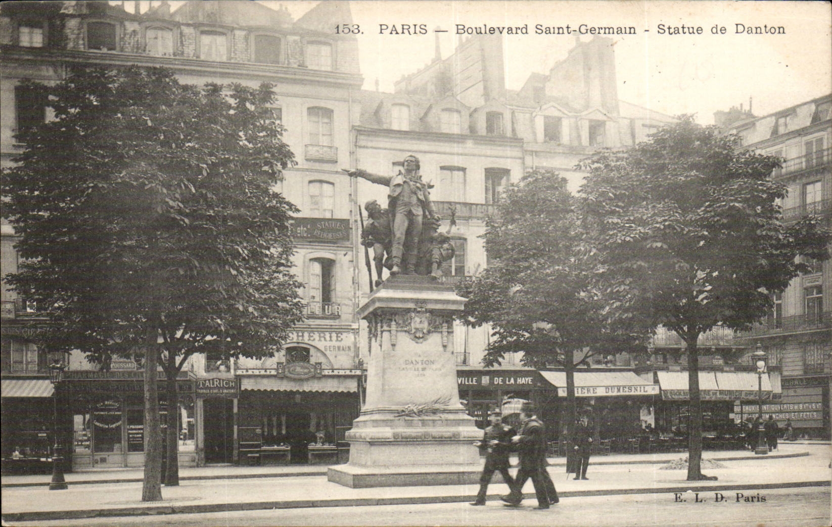 Paris CPA Boulevard Saint Germain Statue de DAnton