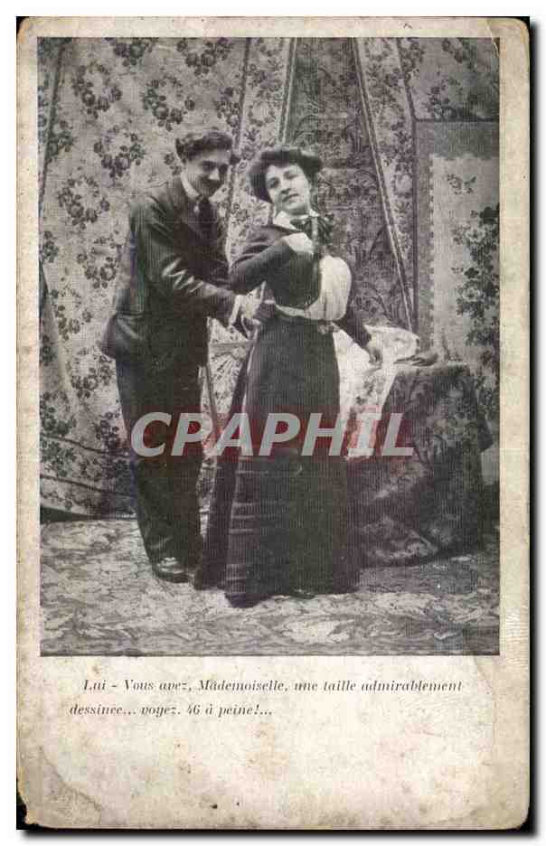 CPA Fantaisie Femme Costume