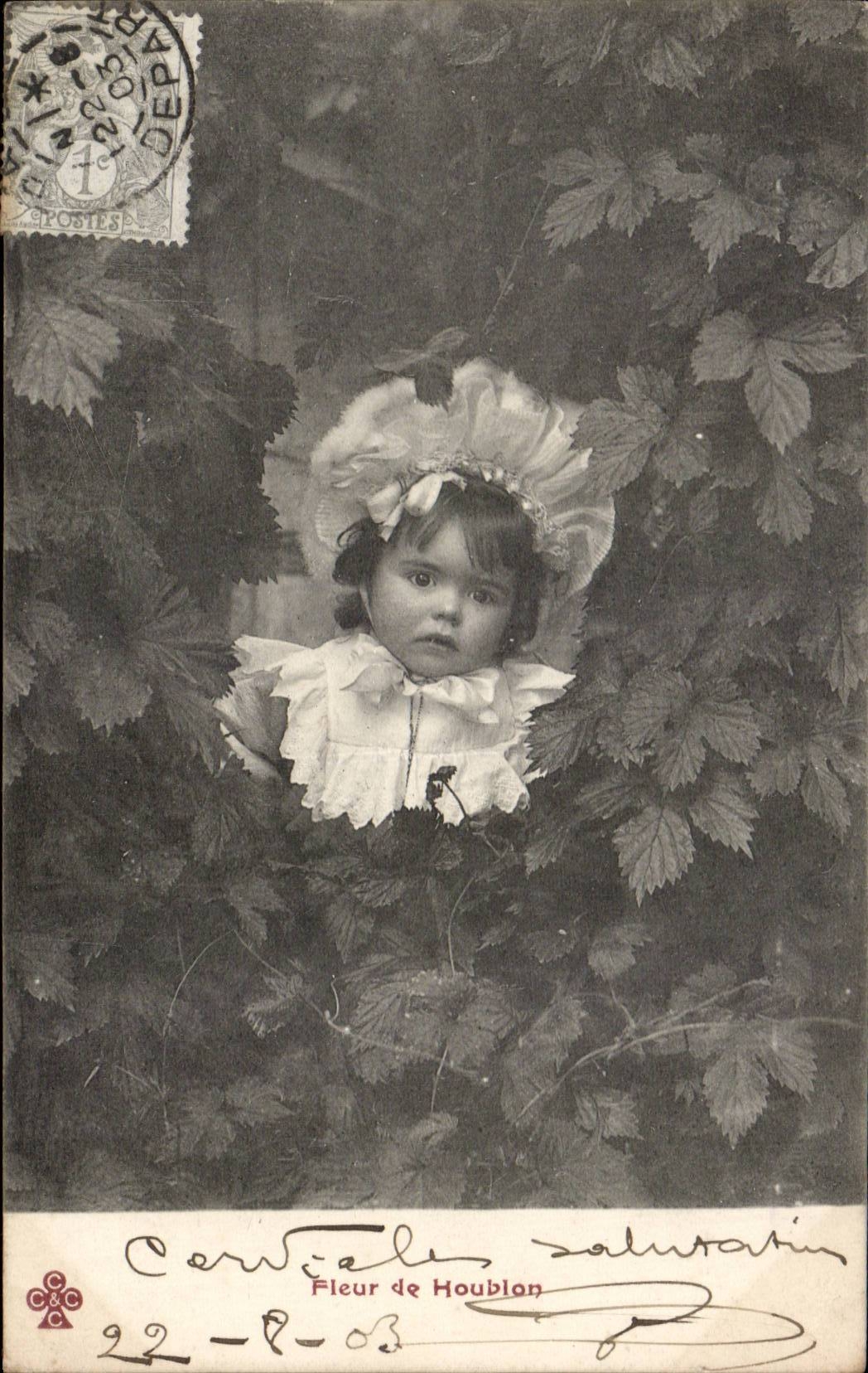 CPA Fantaisie Enfant Bebe Fleur de houblon