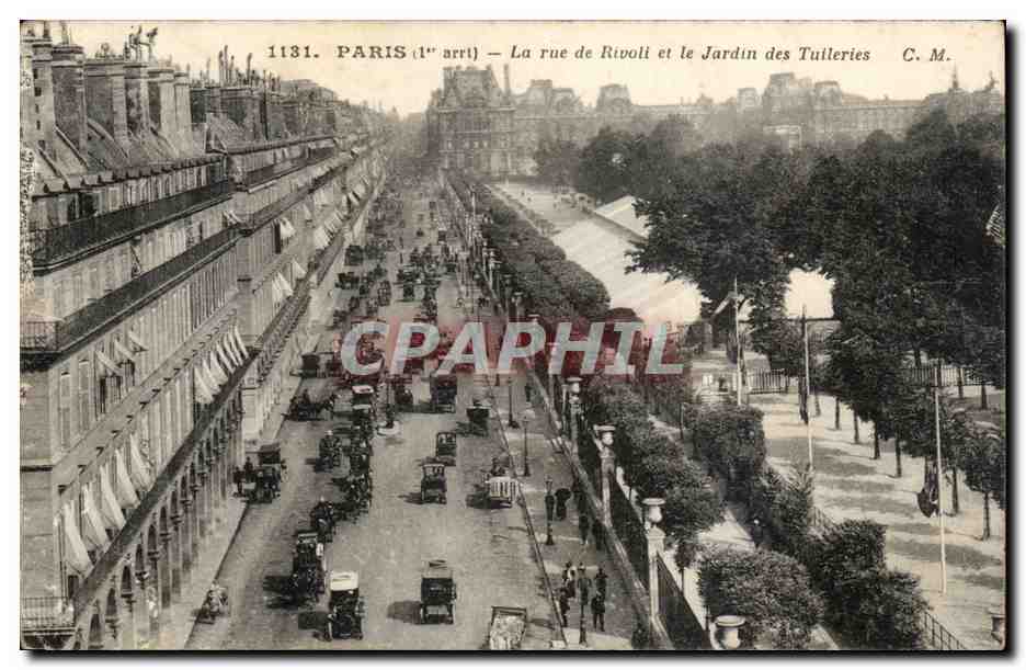 Paris CPA La rue de Rivoli et le jardin des Tuileries