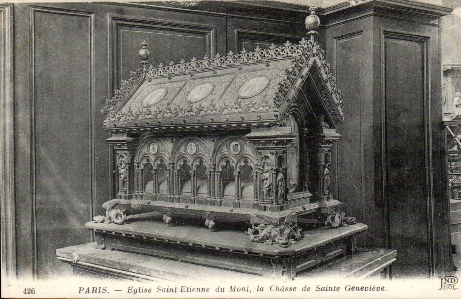 Paris CPA Eglise Saint Etienne du Mont Chasse de Sainte Genevieve