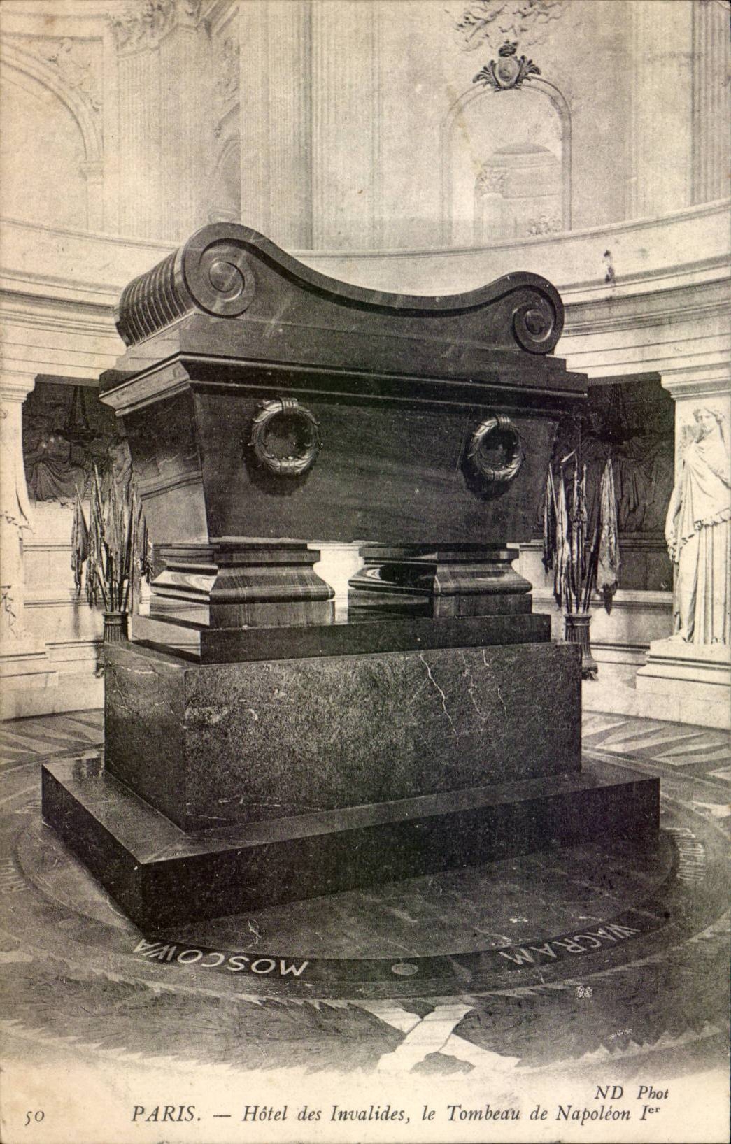 Paris CPA hotel des Invalides Tombeau de Napoleon 1er