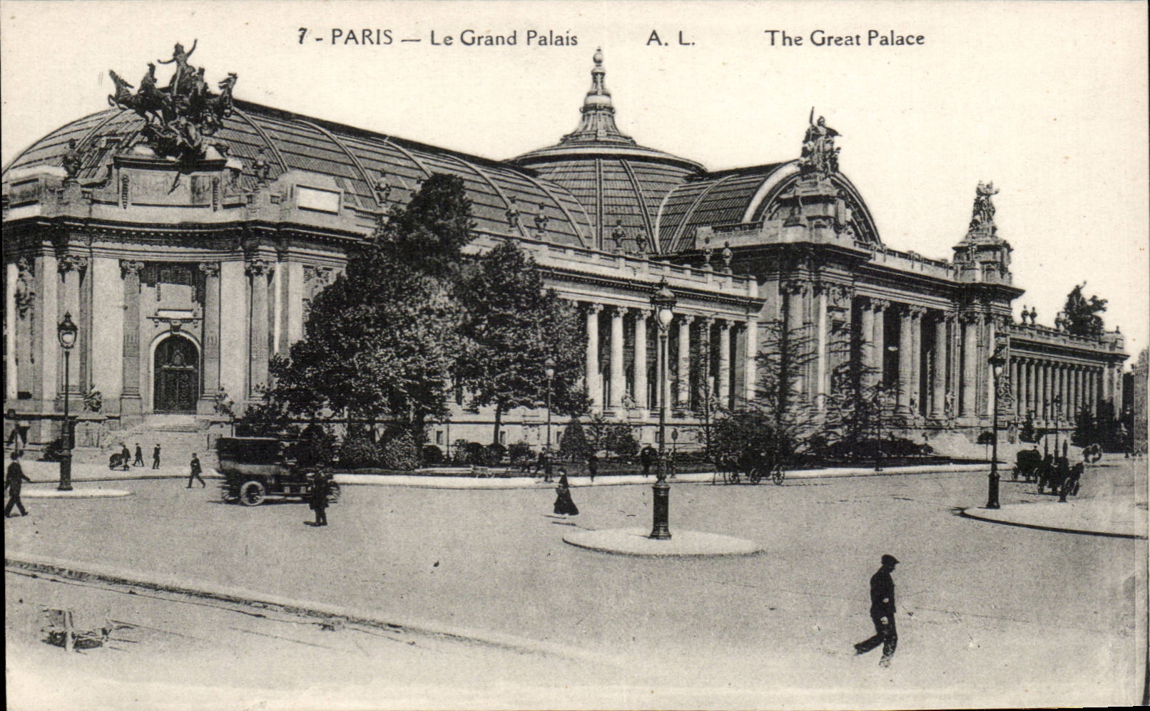 Paris CPA Le Grand palais